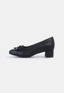Greta Toe Cap Ballet Pump