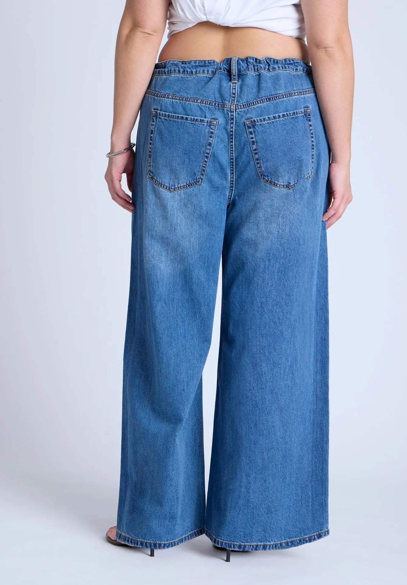 Loose Drawstring Waist Jean
