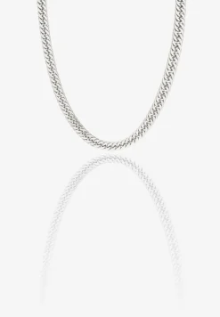 Mini Chase Necklace