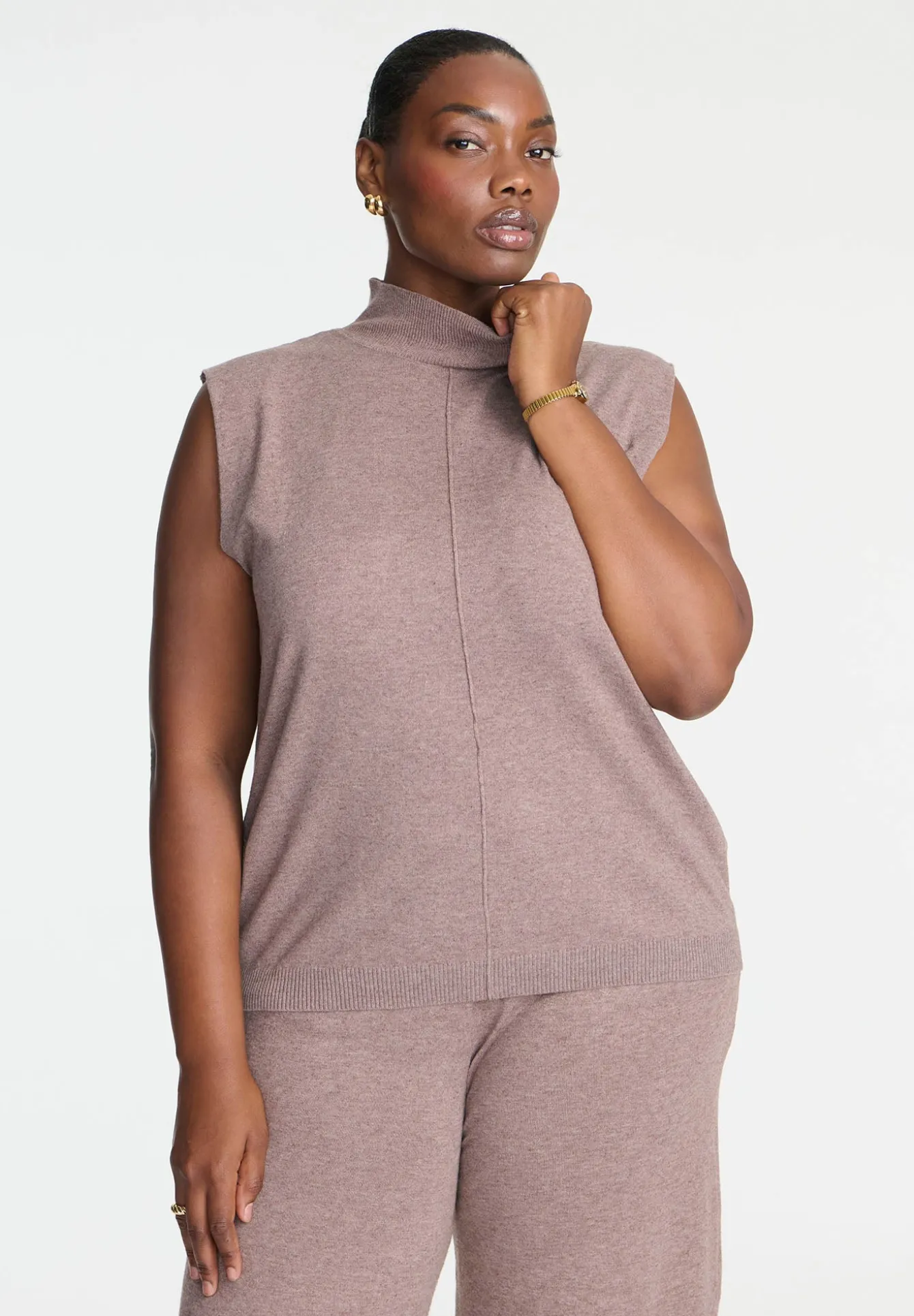 Turtleneck Sleeveless Sweater
