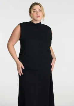 Turtleneck Sleeveless Sweater